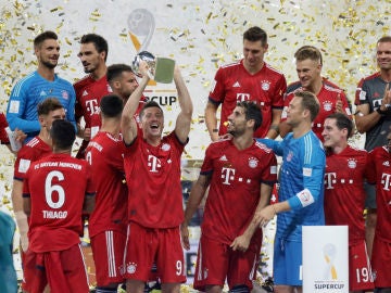 El Bayern levanta la Supercopa de Alemania