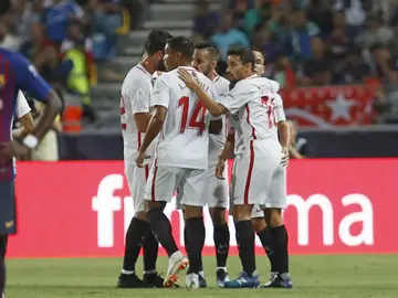 El Sevilla celebra un gol ante el Barcelona El Sevilla celebra un gol ante el Barcelona