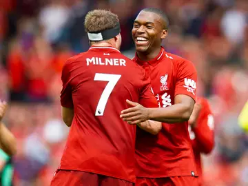 Jugadores del Liverpool celebran un gol Jugadores del Liverpool celebran un gol