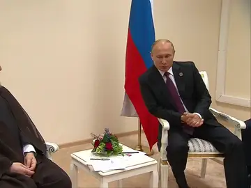 Putin y Rohaní destacan la cooperación de sus países en Siria Putin y Rohaní destacan la cooperación de sus países en Siria