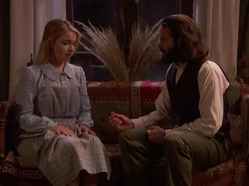 Isaac: "Antolina, ¿quieres casarte conmigo?" Isaac: "Antolina, ¿quieres casarte conmigo?"