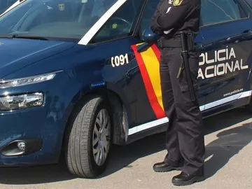 Coche de la Policía Nacional Coche de la Policía Nacional