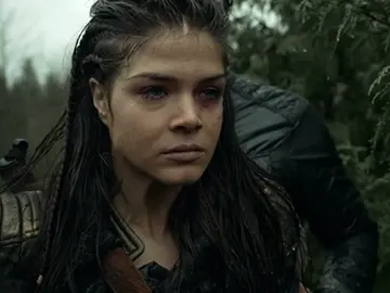 Octavia en 'Los 100' Octavia en 'Los 100'