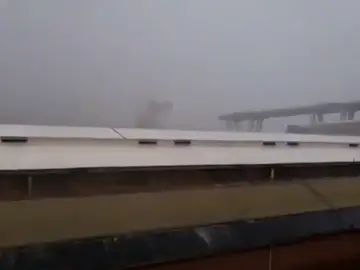 Decenas de muertos por el desplome de un viaducto en una autopista en Génova Decenas de muertos por el desplome de un viaducto en una autopista en Génova
