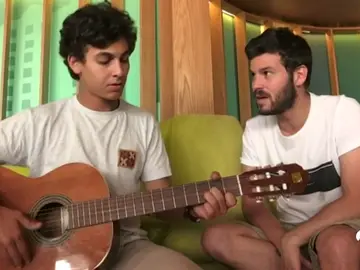 Willy Bárcenas, cantante de Taburete: "El público que viene a vernos no es tan diferente del que puede ir a ver a Leiva" Willy Bárcenas, cantante de Taburete: "El público que viene a vernos no es tan diferente del que puede ir a ver a Leiva"