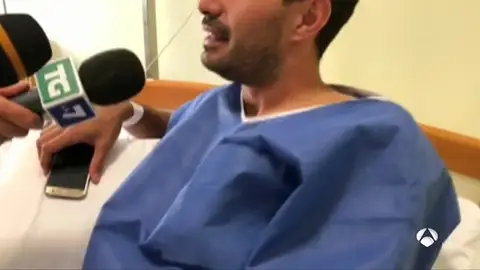 El portero Davide Capello se salvó milagrosamente en Génova: "Vi que la carretera se caía y sinceramente pensé lo peor" El portero Davide Capello se salvó milagrosamente en Génova: "Vi que la carretera se caía y sinceramente pensé lo peor"