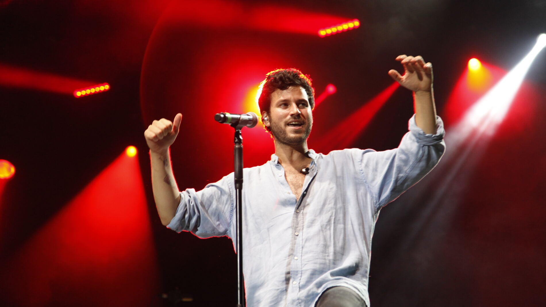 Taburete en Starlite