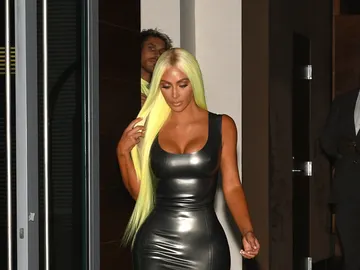El llamativo look de Kim Kardashian El llamativo look de Kim Kardashian