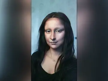 Una blogger china se transforma en una obra de arte con su maquillaje Una blogger china se transforma en una obra de arte con su maquillaje