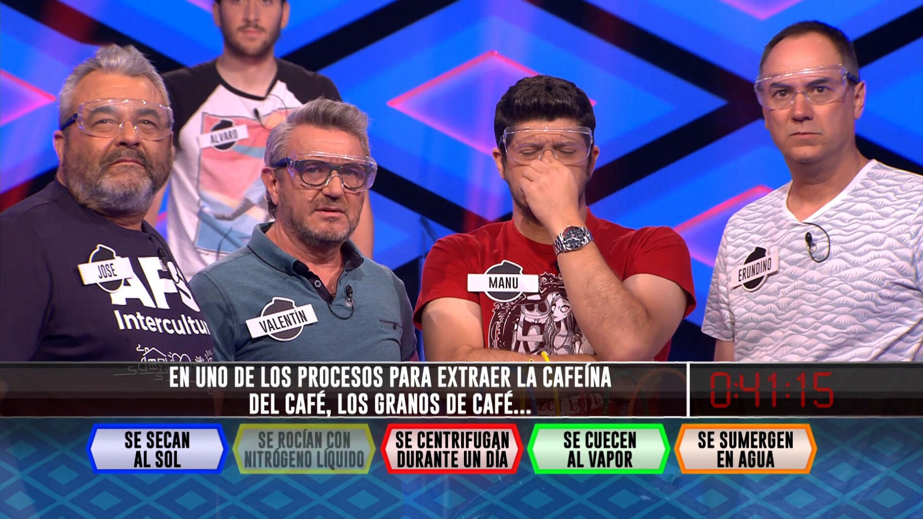 'Los Lobos' se enfrentan a la cafe&iacute;na en la cuarta bomba de '&iexcl;Boom!'