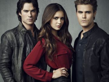 Damon, Stefan y Elena en 'Crónicas vampíricas'