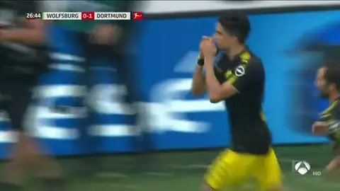 Las lágrimas de Neymar, el gol de Bartra, el crespón negro de Nadal... Así reaccionó el deporte al atentado del 17-A Las lágrimas de Neymar, el gol de Bartra, el crespón negro de Nadal... Así reaccionó el deporte al atentado del 17-A