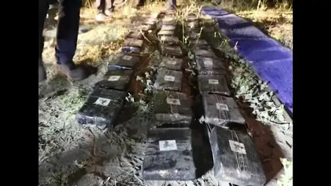 Encuentran un autobús en Ecuador que llevaba en su interior media tonelada de marihuana Encuentran un autobús en Ecuador que llevaba en su interior media tonelada de marihuana