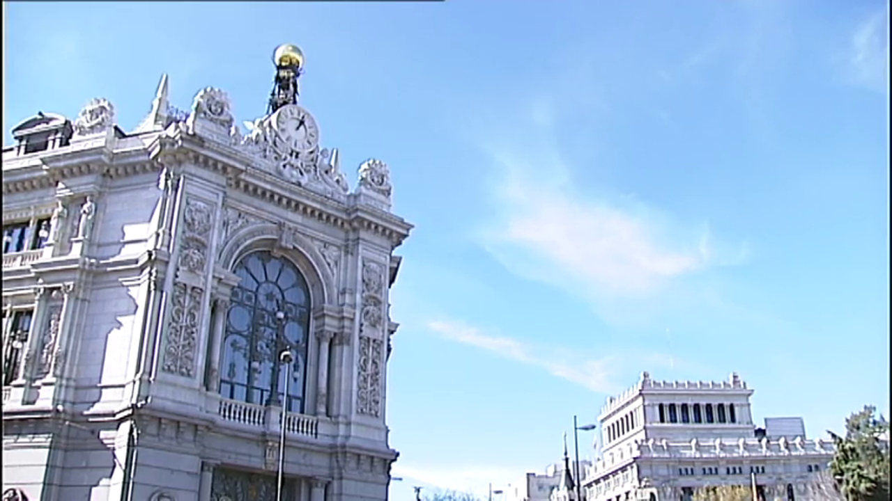 Banco de España La economía avanza mientras el empleo se Banco de España La economía avanza mientras el empleo se