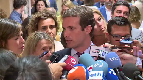 Pablo Casado insta a la Fiscalía a estudiar si puede querellarse contra el juzgado belga que lleva la demanda contra Llarena Pablo Casado insta a la Fiscalía a estudiar si puede querellarse contra el juzgado belga que lleva la demanda contra Llarena