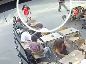 Agresión a una mujer en París Agresión a una mujer en París