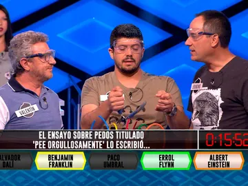 Los pedos de Benjamin Franklin salvan a 'Los Lobos' de explotar la cuarta bomba Los pedos de Benjamin Franklin salvan a 'Los Lobos' de explotar la cuarta bomba