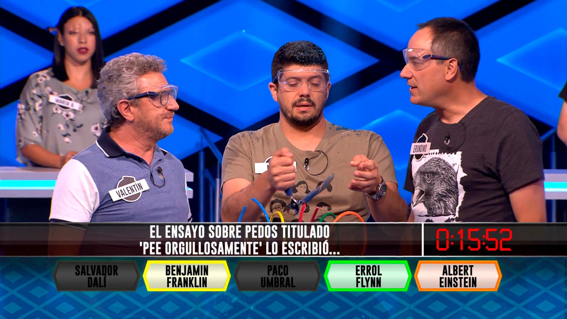 Los pedos de Benjamin Franklin salvan a 'Los Lobos' de explotar la cuarta bomba