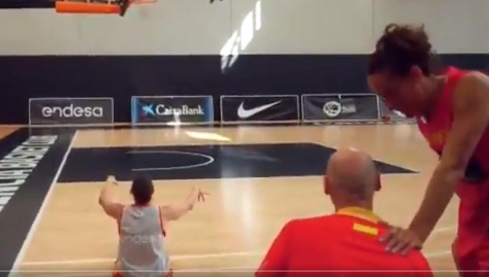 Silvia Domínguez en un entrenamiento con la Selección femenina