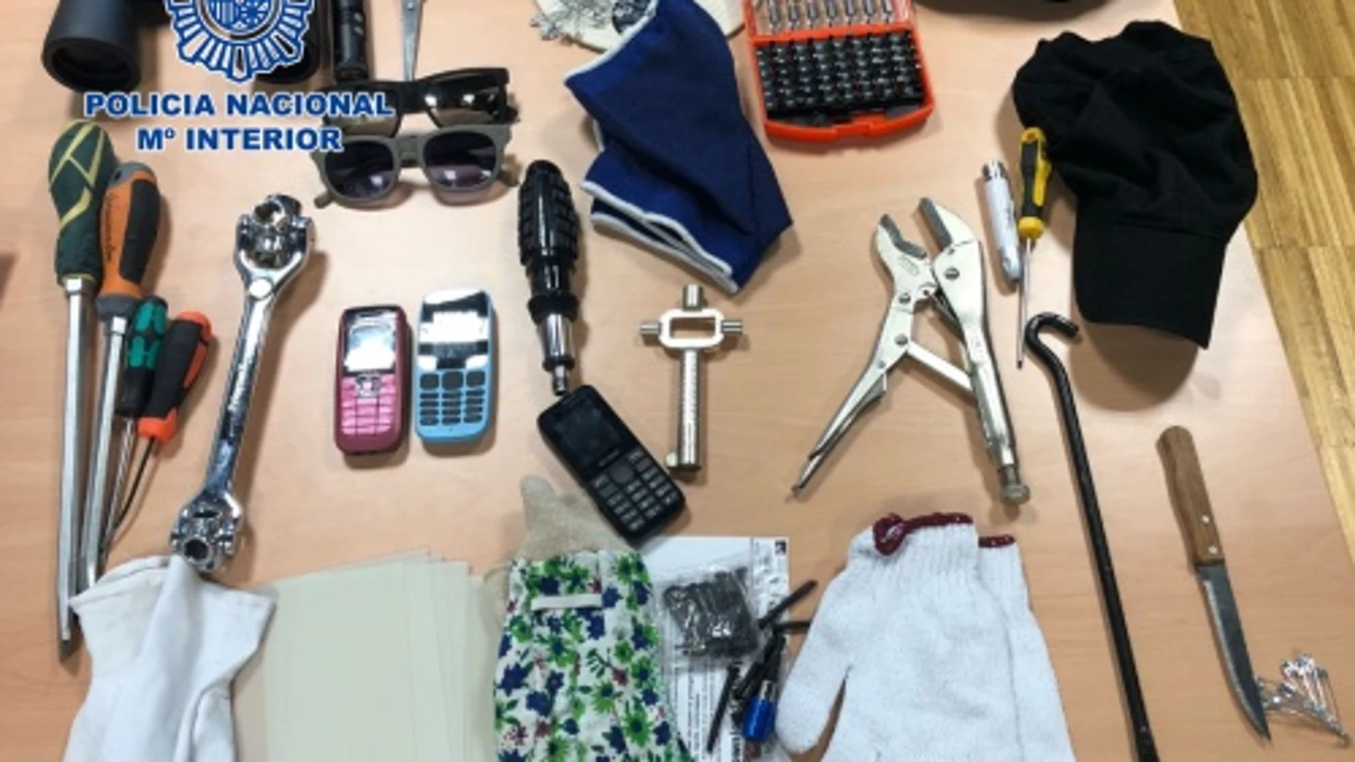 Imágenes de algunos objetos requisados Imágenes de algunos objetos requisados