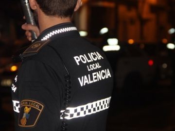 Un policía local de Valencia