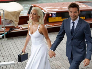Lady Gaga y Bradley Cooper en el Festival de Venecia