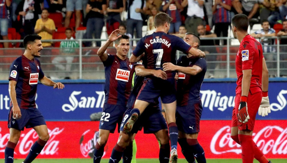 El Eibar celebra un gol