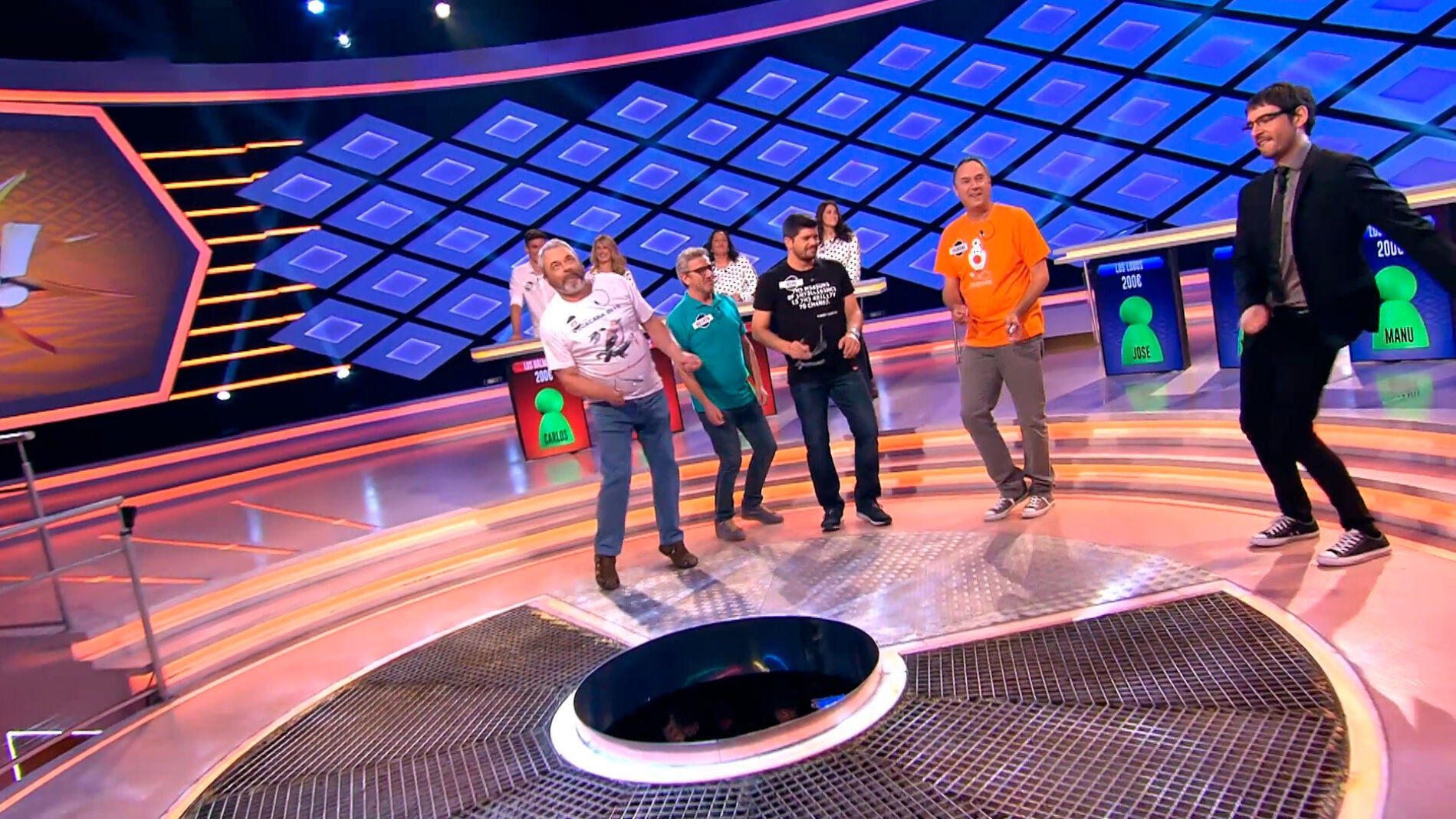 'Los Lobos' y Juanra Bonet locos por Rick Astley