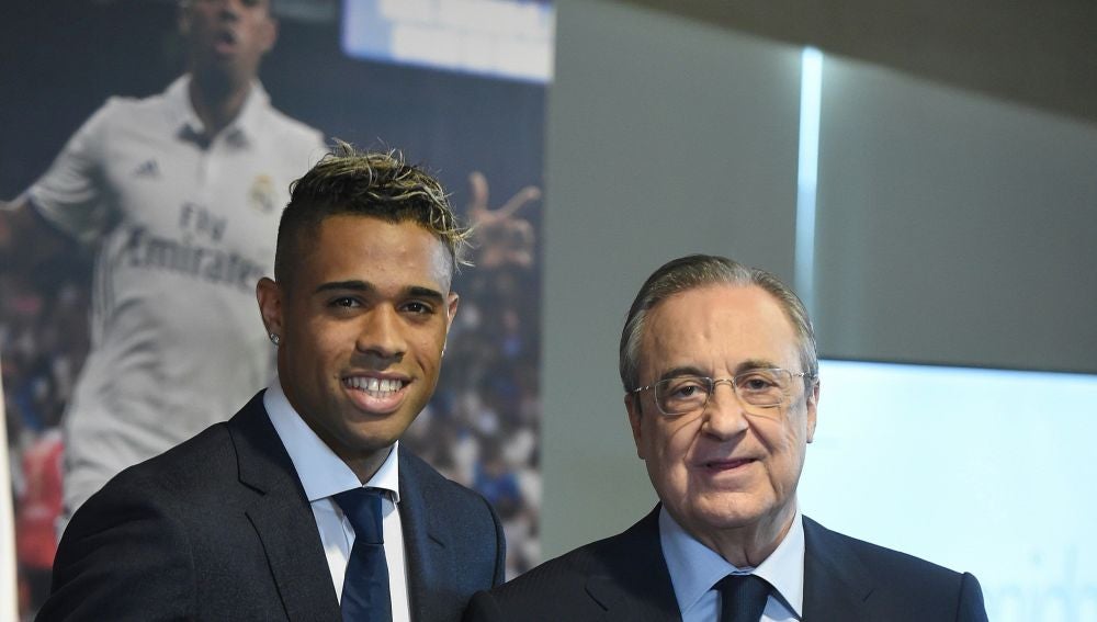 Mariano en su presentación con el Real Madrid