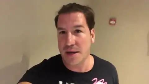 Lucas, de Andy & Lucas, responde "muy enfadado" a los padres de Gabriel Cruz: sólo pretendían "que la causa no muriera" Lucas, de Andy & Lucas, responde "muy enfadado" a los padres de Gabriel Cruz: sólo pretendían "que la causa no muriera"