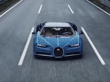 El Bugatti construido con piezas de Lego El Bugatti construido con piezas de Lego