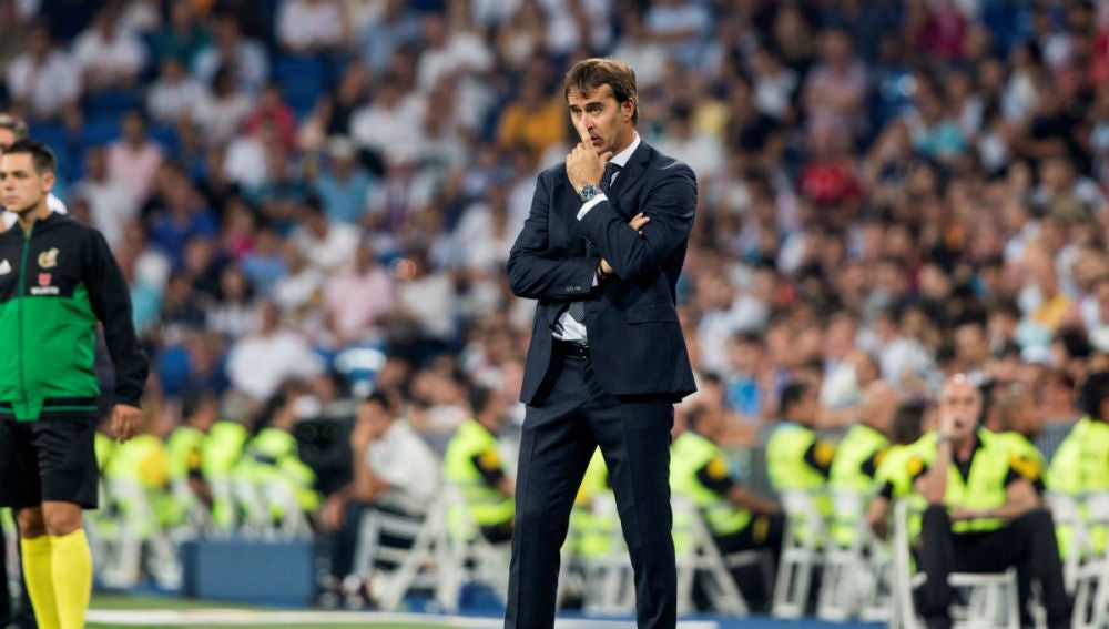 Julen Lopetegui, pensativo
