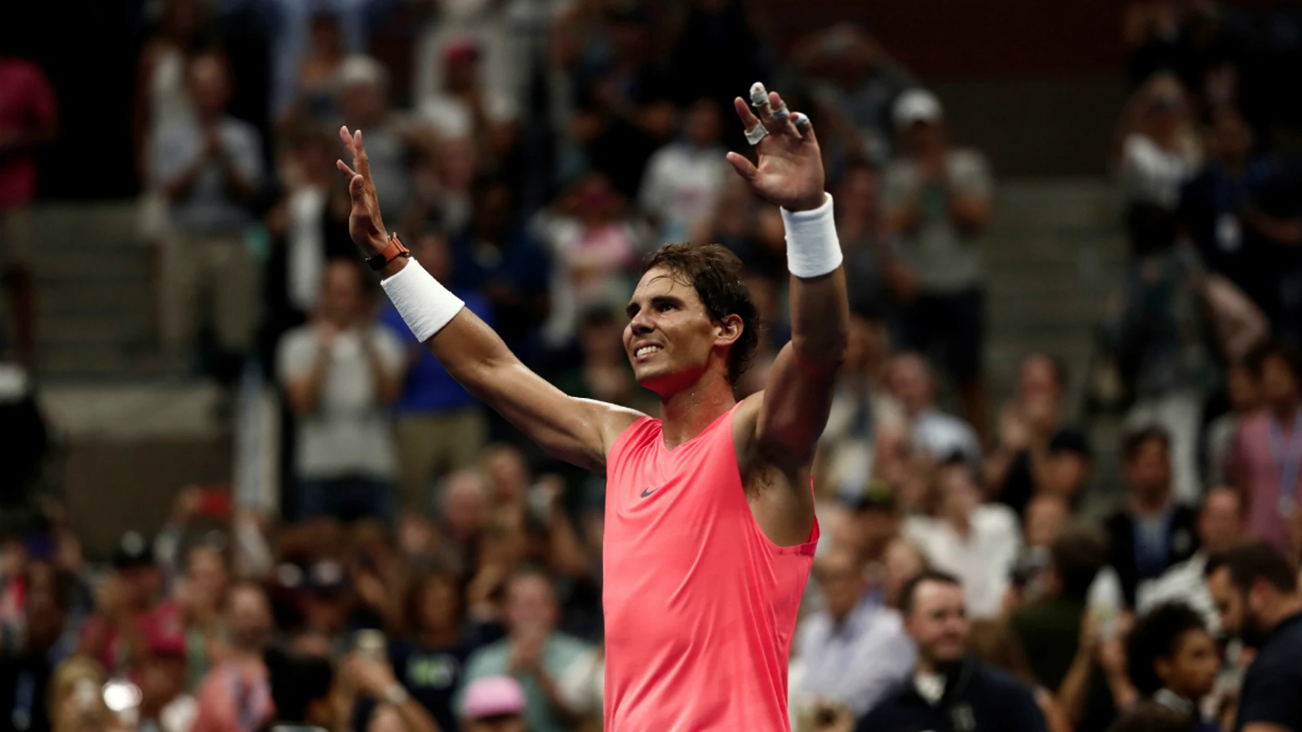 Rafa Nadal celebra una victoria Rafa Nadal celebra una victoria