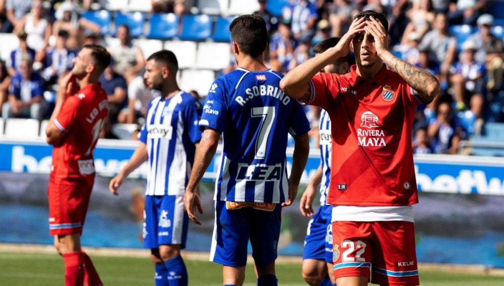 Mario Hermoso se lamenta