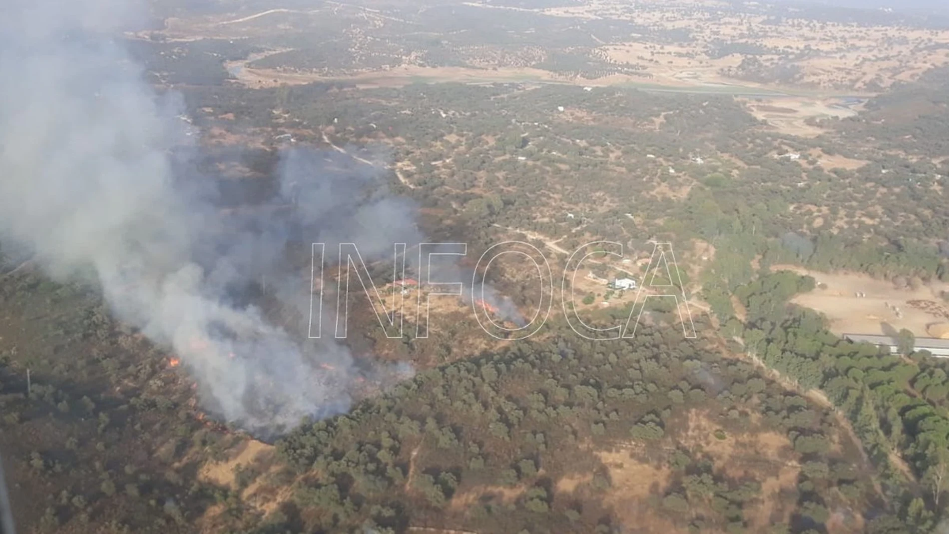 Imagen del incendio en El Ronquillo Imagen del incendio en El Ronquillo