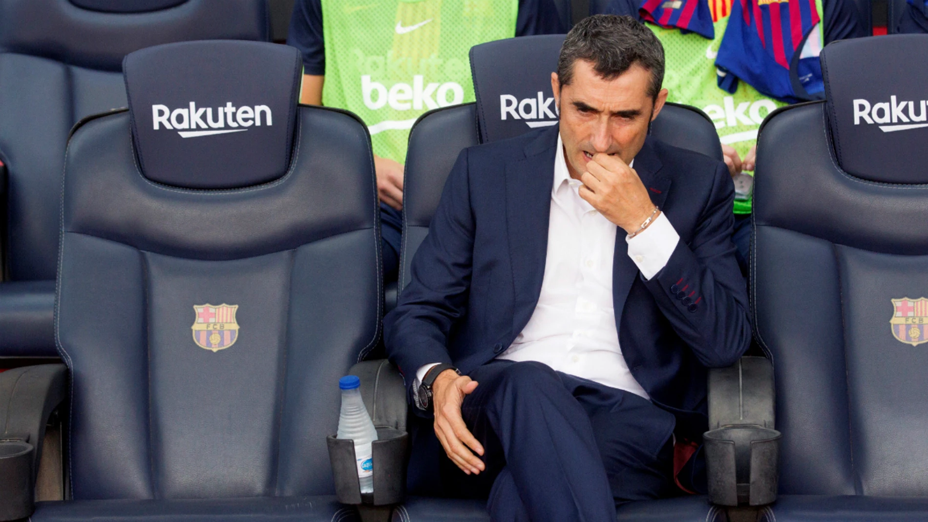 Valverde, en el banquillo del Camp Nou Valverde, en el banquillo del Camp Nou