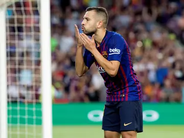 Alba:"No sé muy bien por qué no he ido, no tengo ningún problema con nadie" Alba:"No sé muy bien por qué no he ido, no tengo ningún problema con nadie"