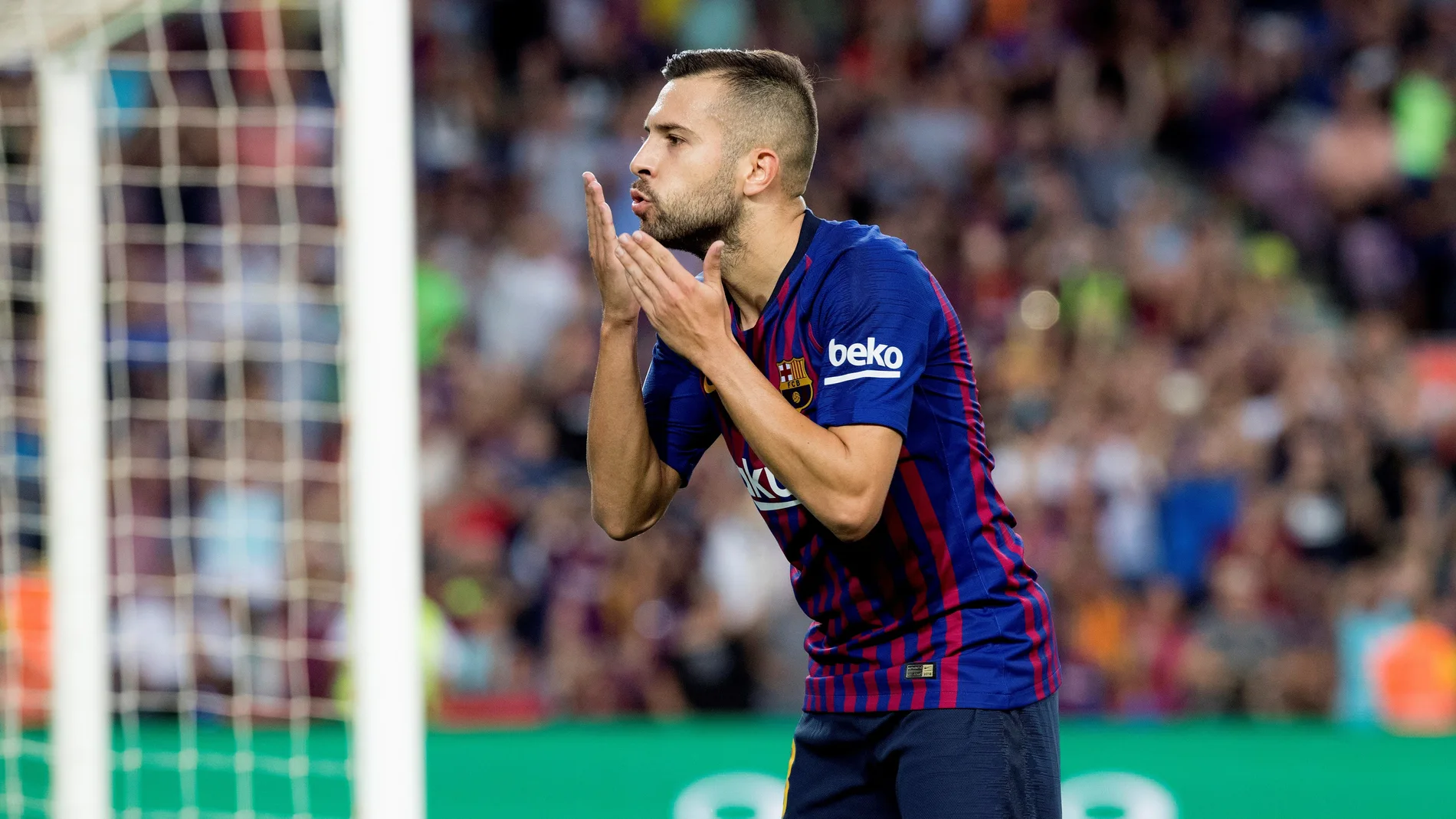 Alba:"No sé muy bien por qué no he ido, no tengo ningún problema con nadie" Alba:"No sé muy bien por qué no he ido, no tengo ningún problema con nadie"
