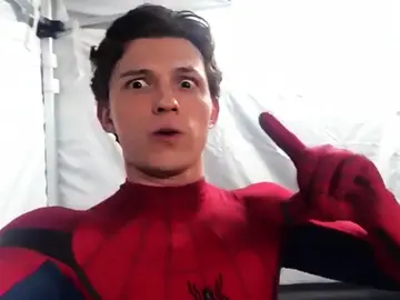 Tom Holland en pleno rodaje Tom Holland en pleno rodaje
