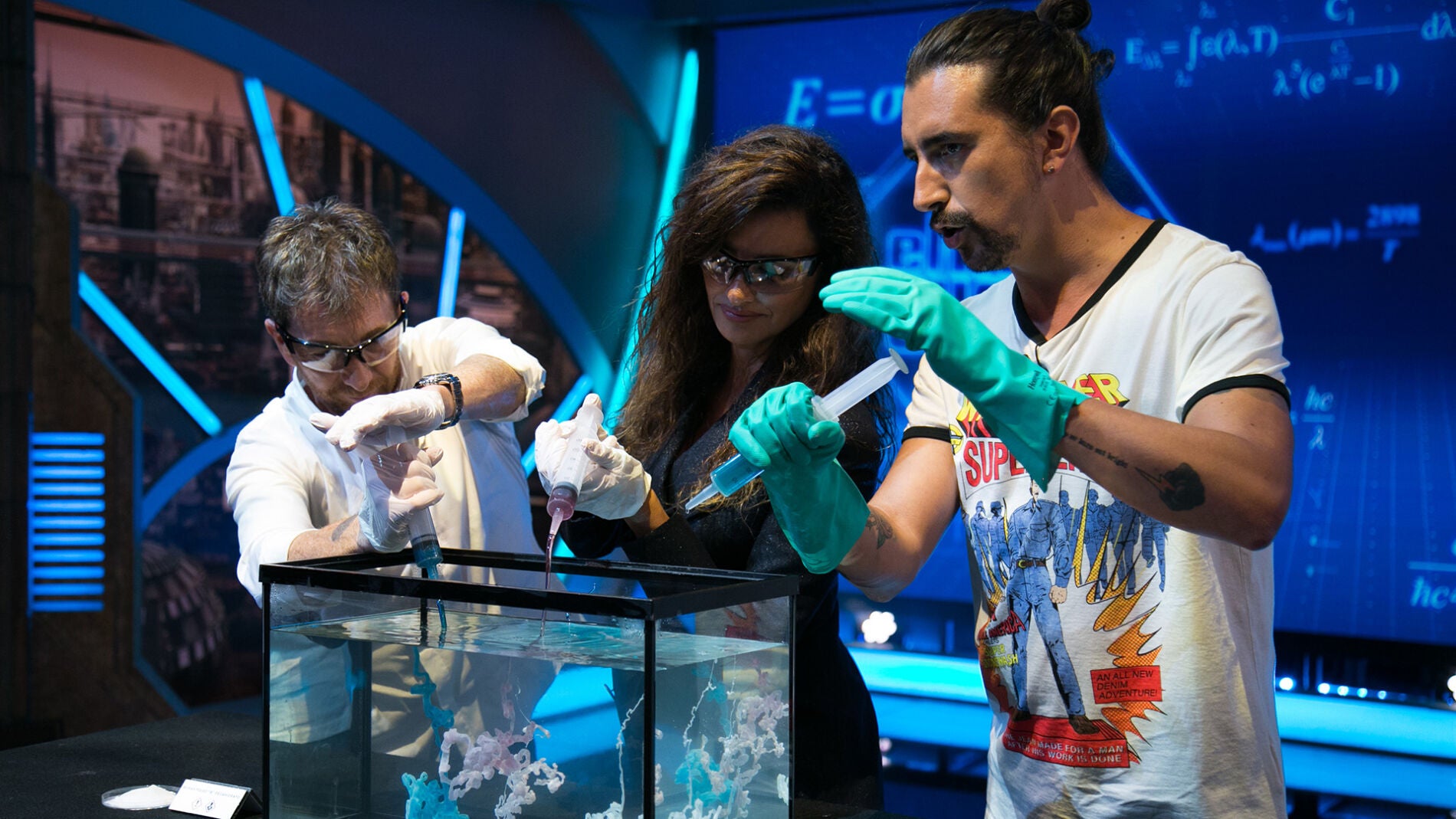 Los fascinantes corales de pegamento de Marron, Pen&eacute;lope Cruz y Pablo Motos en 'El Hormiguero 3.0'