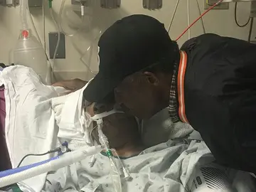 Luther Younger junto a su mujer Luther Younger junto a su mujer