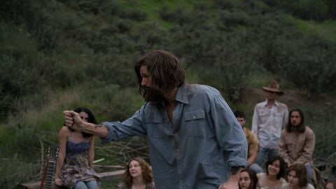 Matt Smith como Charles Manson