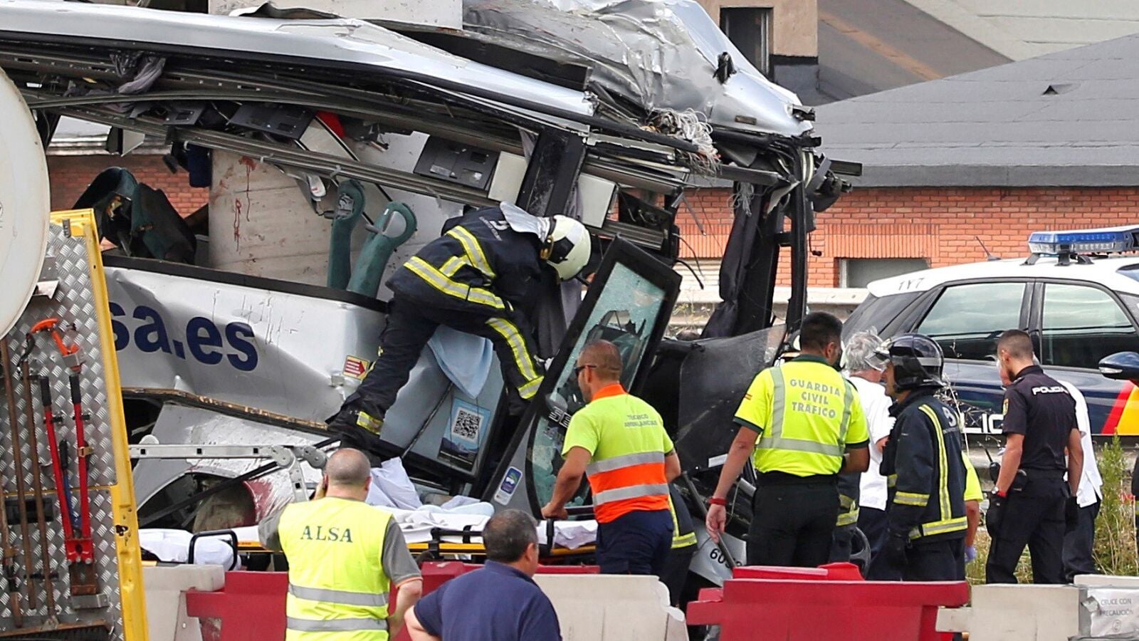 Seis de los heridos en el accidente de Avilés se encuentran en estado grave