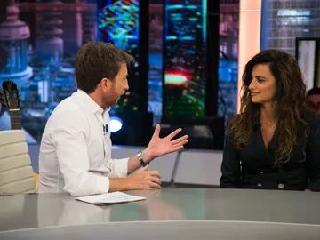 Pablo Motos, contundente en 'El Hormiguero 3.0': "Necesitamos la verdad y que los medios que leamos sean fiables" Pablo Motos, contundente en 'El Hormiguero 3.0': "Necesitamos la verdad y que los medios que leamos sean fiables"