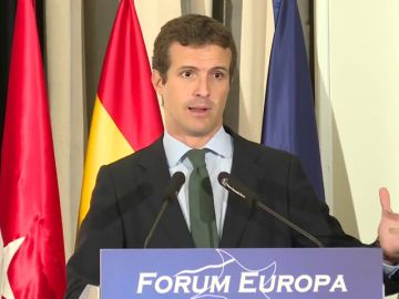 Casado asegura que el PP será "dique de contención" ante el falso referéndum de autogobierno que el Gobierno plantea en Cataluña