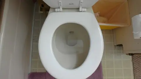 8 diferentes tipos de váteres que puedes encontrar en el mundo 8 diferentes tipos de váteres que puedes encontrar en el mundo