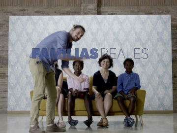 Muy pronto conocer&aacute;s los testimonios de 'Familias reales', un programa especial presentado por Jordi &Eacute;vole