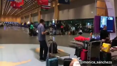 Un avión de Iberia aterriza de emergencia en Boston por una avería en el motor Un avión de Iberia aterriza de emergencia en Boston por una avería en el motor