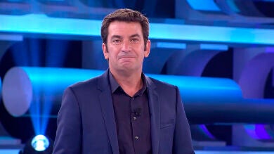 Lo que nunca había pasado en la historia de '¡Ahora Caigo!' deja a Arturo Valls perplejo