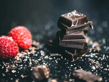 Siete beneficios de comer chocolate Siete beneficios de comer chocolate
